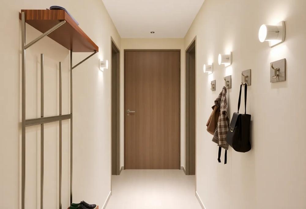 modern hallway-4e80636983fd4b708b2c1ae23986a2b3.jpg modern hallway